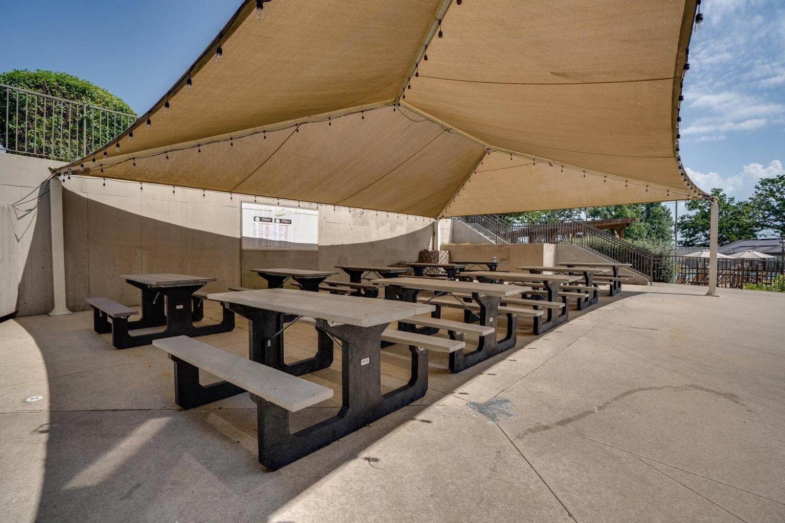 בראנסון Hadley'S Place At Pointe Royale, Pristine 2 Bed 2 Bath Condo מראה חיצוני תמונה